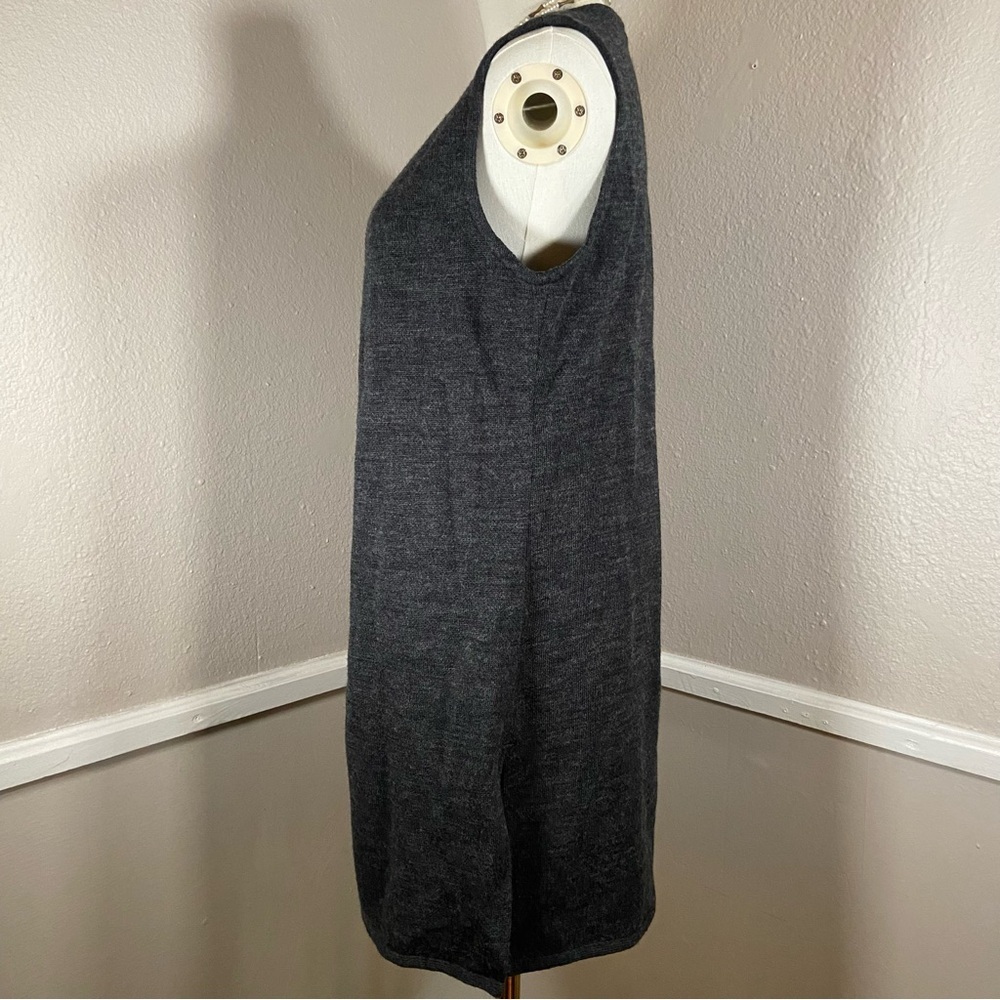 Tahari Gray Merino Wool Sweater Vest Size Small Tight Knit Open Front Gillet - Picture 3 of 10